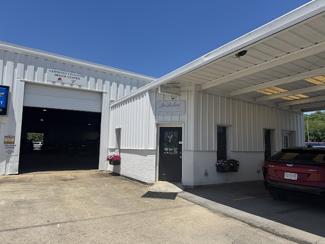 Joe Bullard Collision Center photo 4
