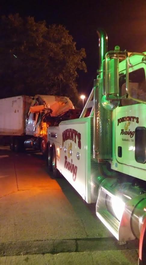 Johnny's Towing Inc. photo 2