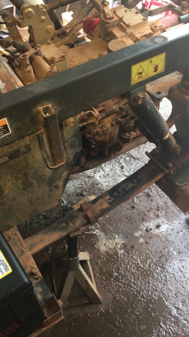 Jones Tractor and Equipment repairs photo 4