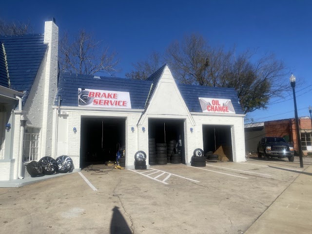 Jordan Tires 24/7 Roadside assistance