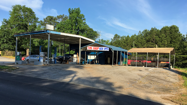 K&N Auto Glass & Tires