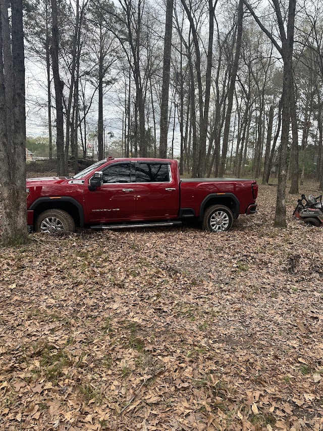 Kitchen's Automotive & Towing LLC. photo 4
