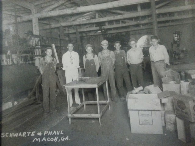 L E Schwartz & Son Inc photo 1