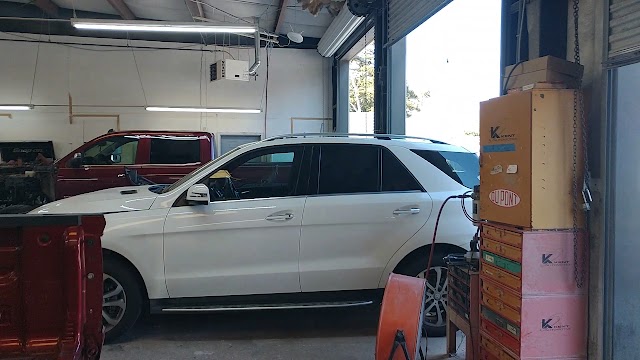 Lamar's Body Shop photo 2