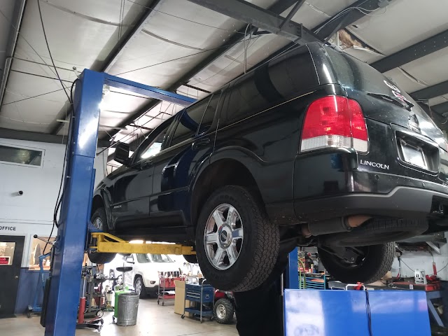 Larry's Automotive Services & Rpr photo 3