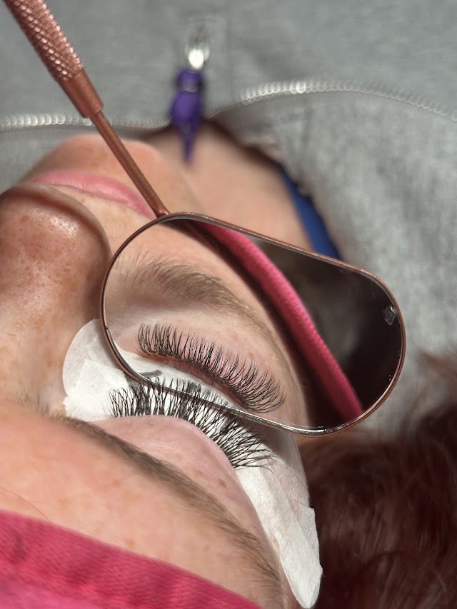 Lash Haven 777 photo 1