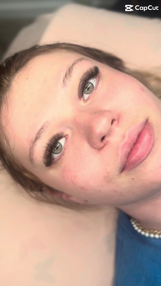 Lash Haven 777 photo 3