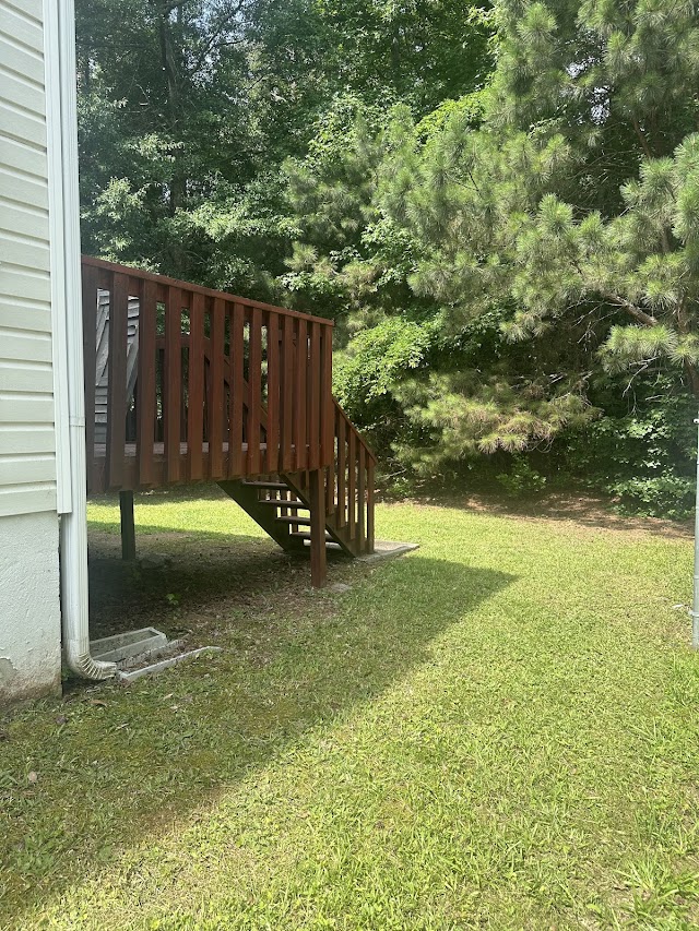 LawnStarter photo 2
