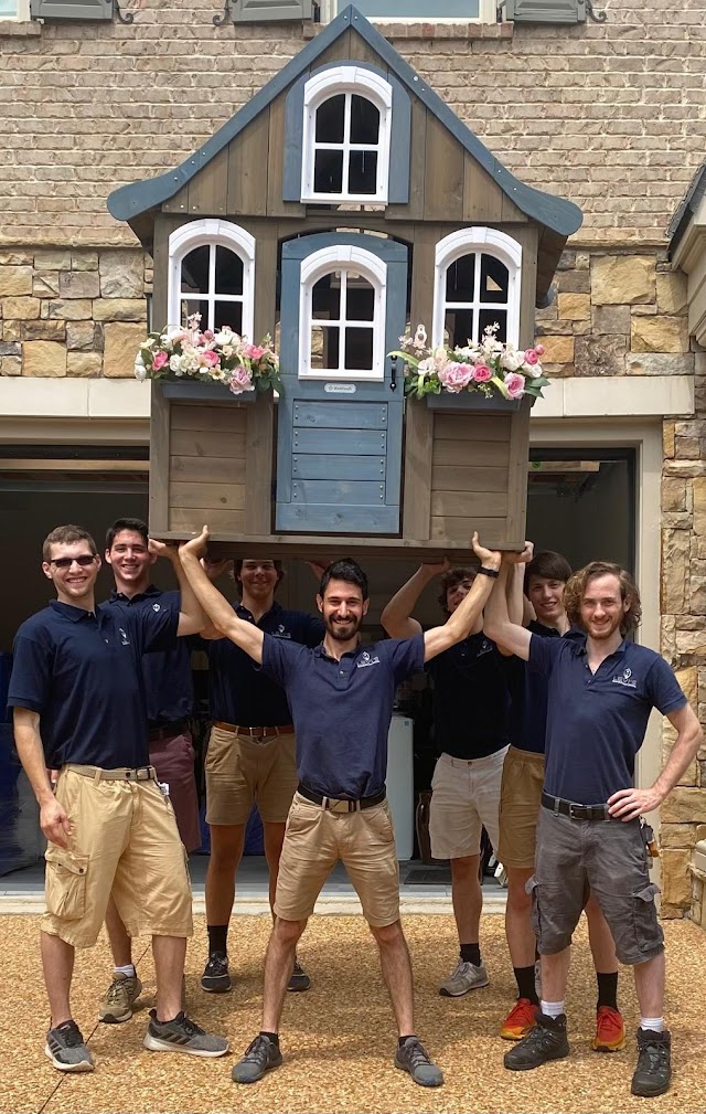 Levi's Movers