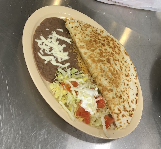 Los Amigos Carwash & food