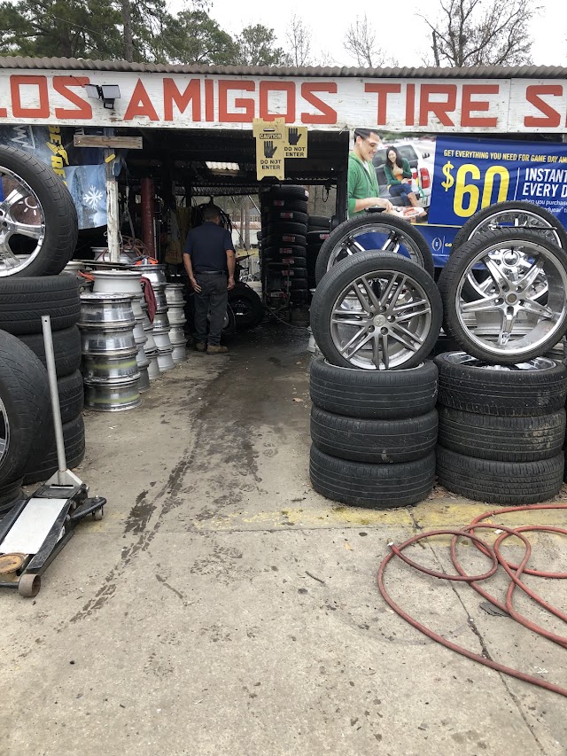 Los Amigos Tire Shop photo 2