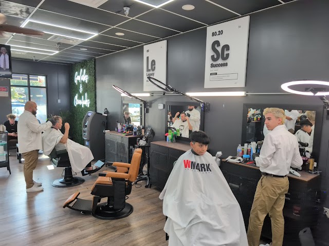 LOS BARBERS BARBERSHOP photo 4