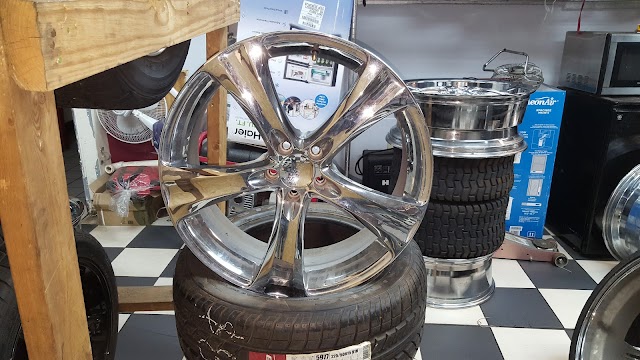 Los Olivos Used & New Tire Shop #2 photo 2