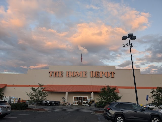 Lowe's Home Improvement photo 4