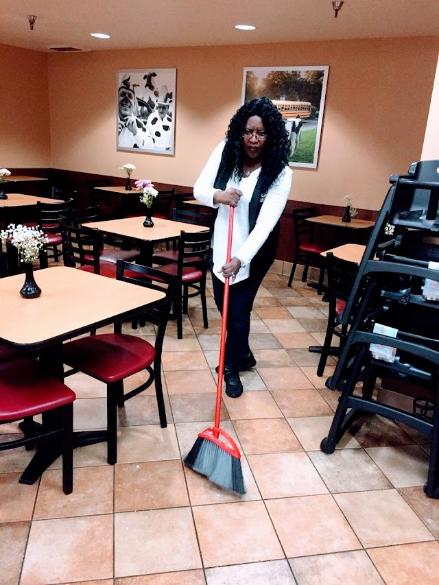 Lucilla's Cleaning Service photo 3