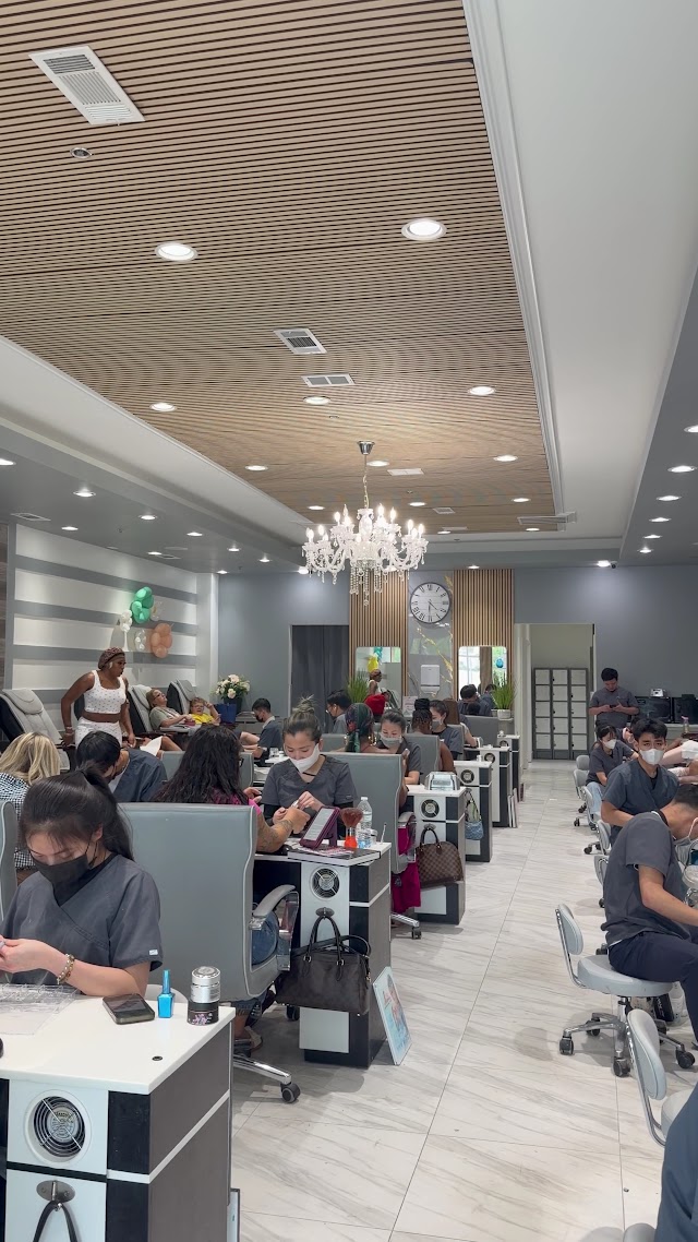 LUSH NAIL BAR - MACON photo 3
