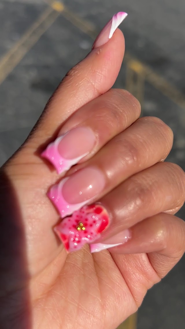 Lush Nails Spa ( Washington Road ) ( Not Kroger ) photo 3