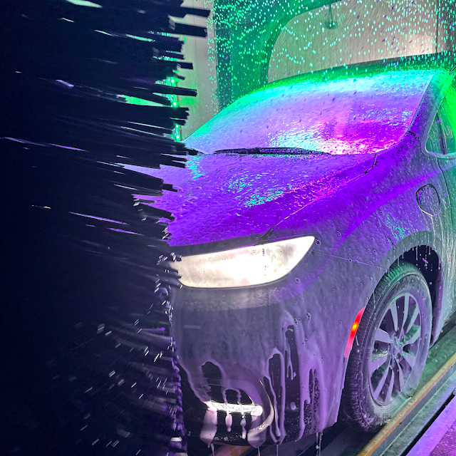 LUV Car Wash - Abercorn St. photo 4