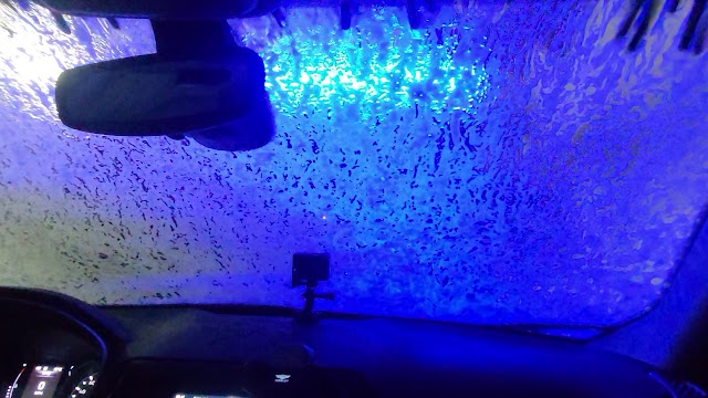 LUV Car Wash - Ogeechee Rd photo 3