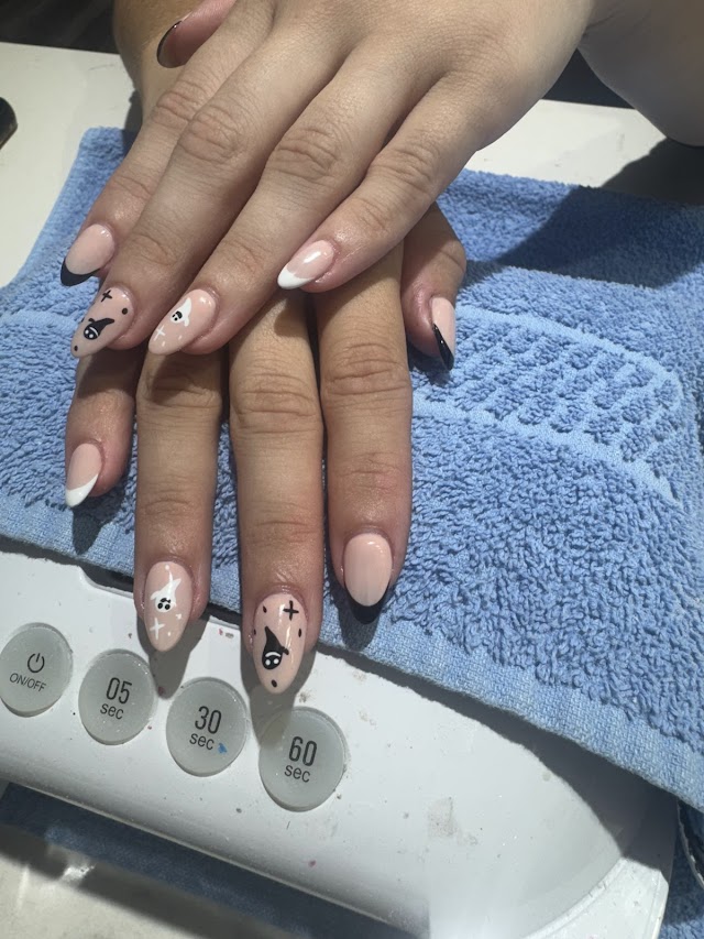 Lux Nails And Spa photo 4