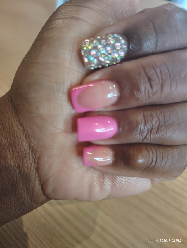 Luxury Nails photo 2