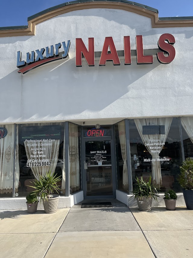 Luxury Nails photo 4