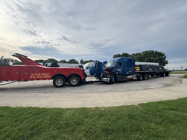 Lyder's Towing LLC photo 2
