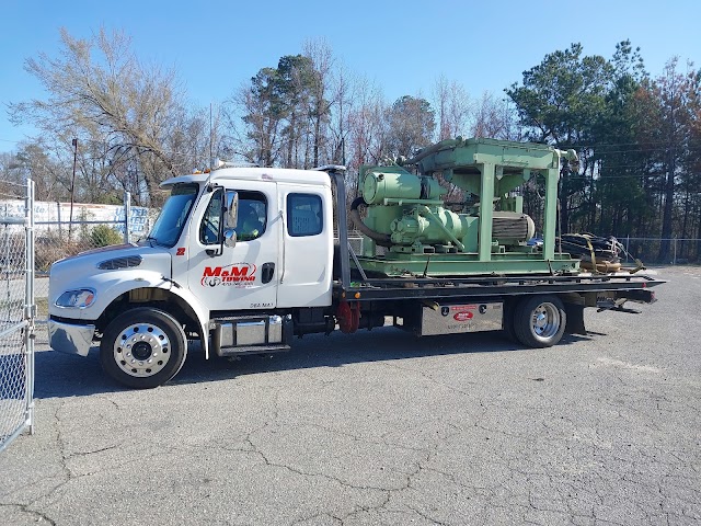 M&M Towing & Recovery photo 4