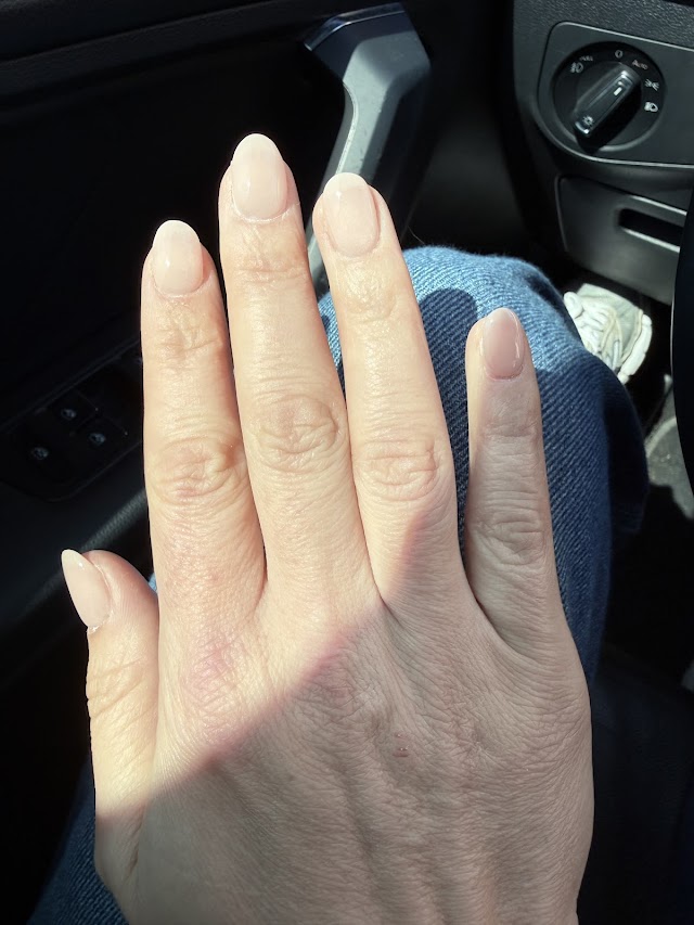 Macon Nail photo 4