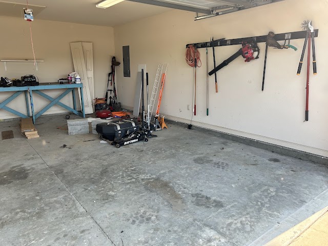 MAD Junk Removal photo 3