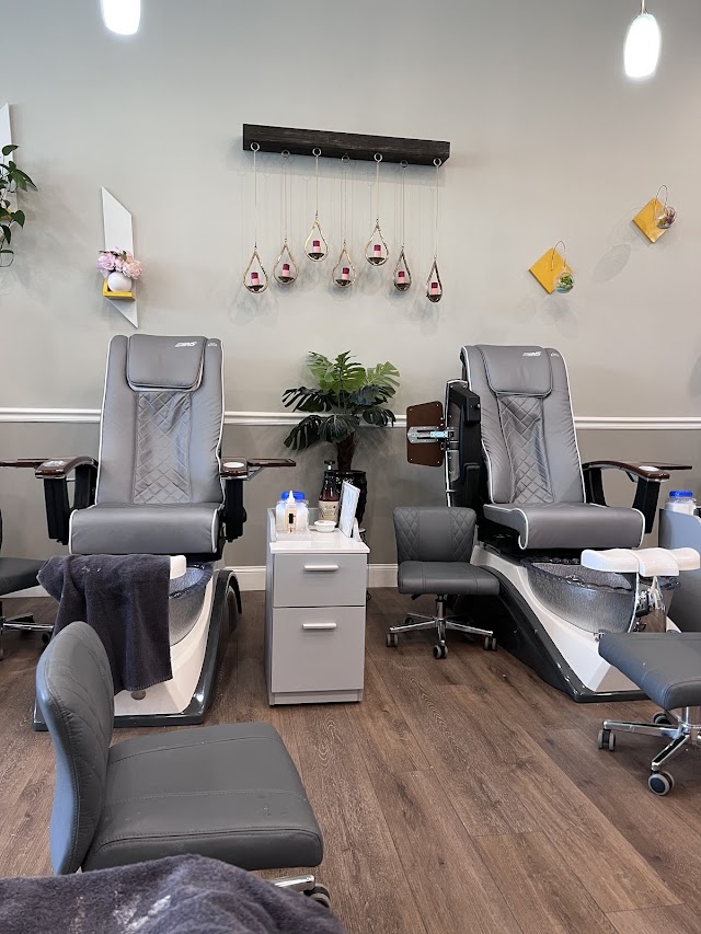MAPLE NAIL & SPA photo 4