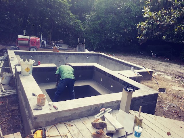 Marinho’s Pools and Spas photo 4