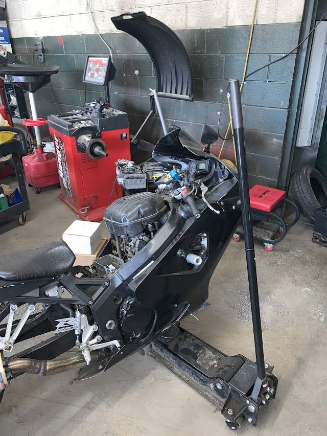 Master Automotive & Motorcycle photo 3
