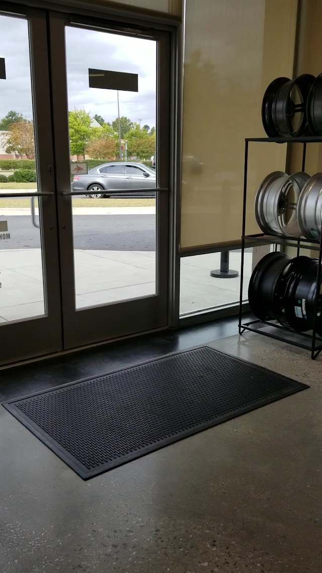 Mavis Tires & Brakes photo 3