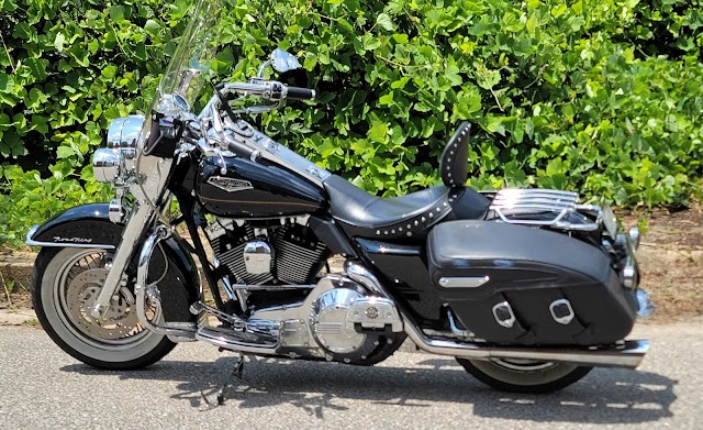Maxwell's Motorcycles photo 4