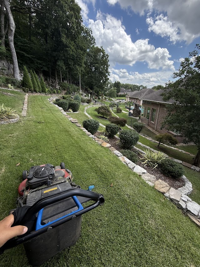 MC Lawn & Landscaping LLC photo 2