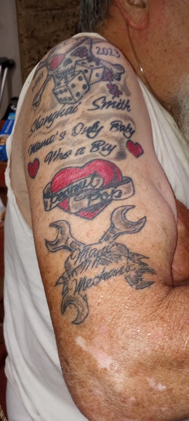 Medusa's Legendary Ink photo 2