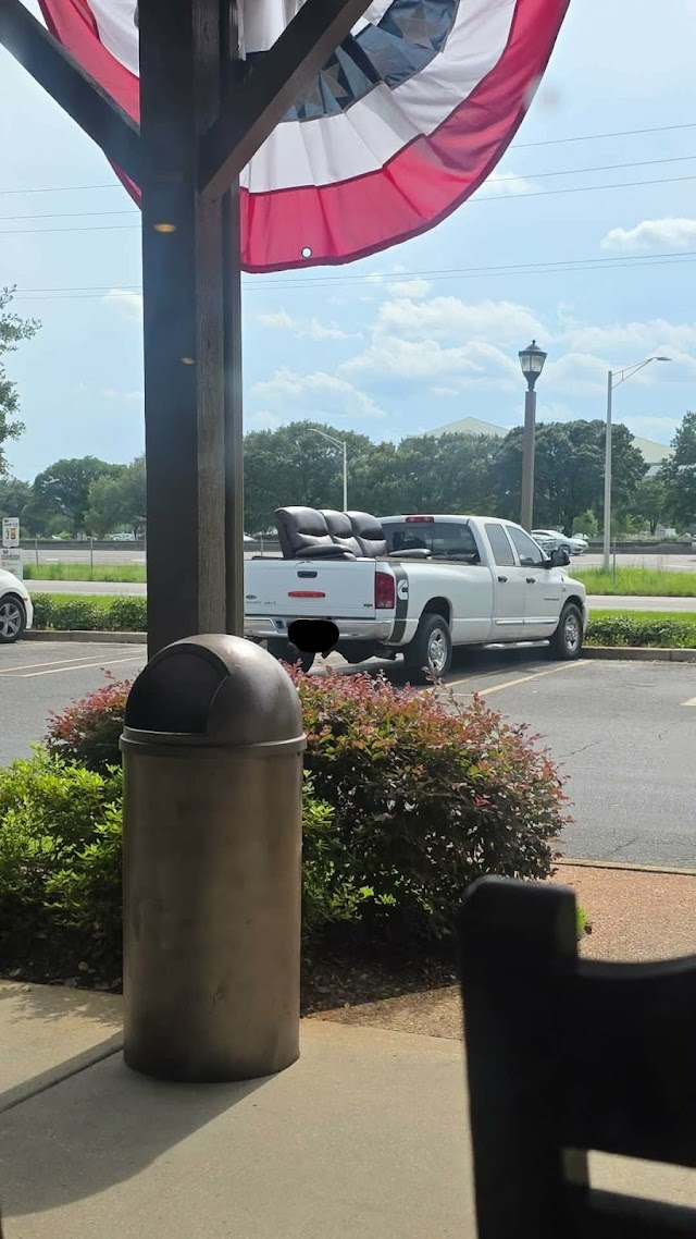 Meineke Car Care Center photo 2