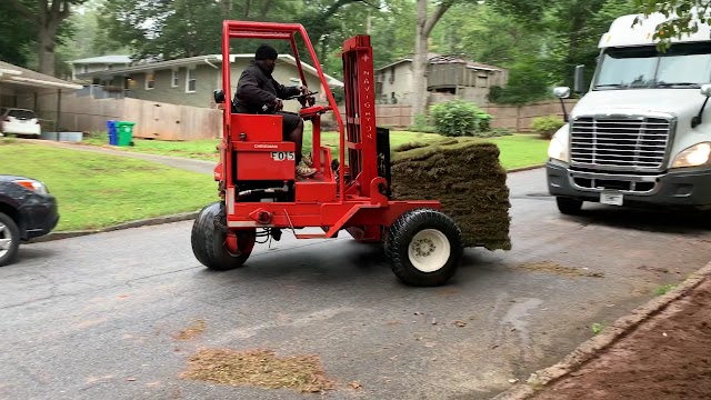 Metro Atlanta Lawn Care photo 3