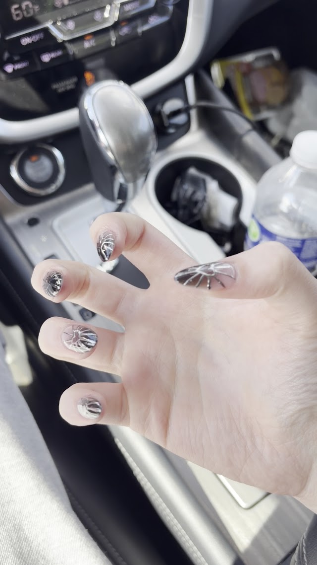 Milano Nail Lounge photo 3