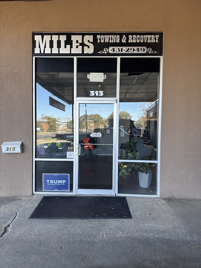 Miles towing and recovery photo 2