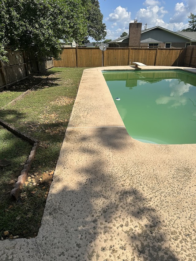 Million's Pressure Washing photo 4