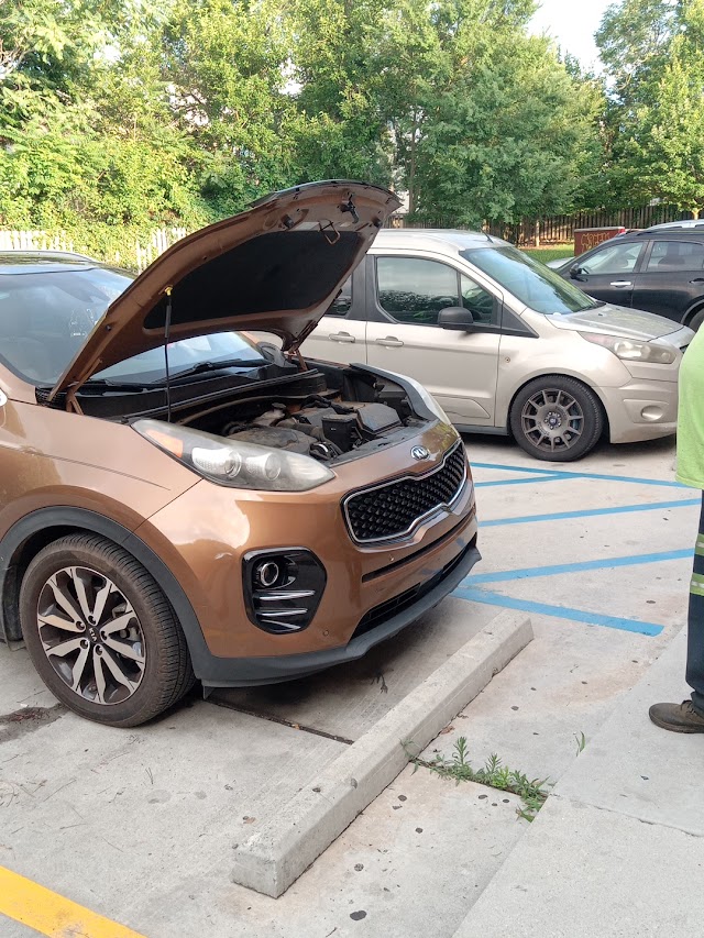 Mini Boss Mobile Mechanic photo 2