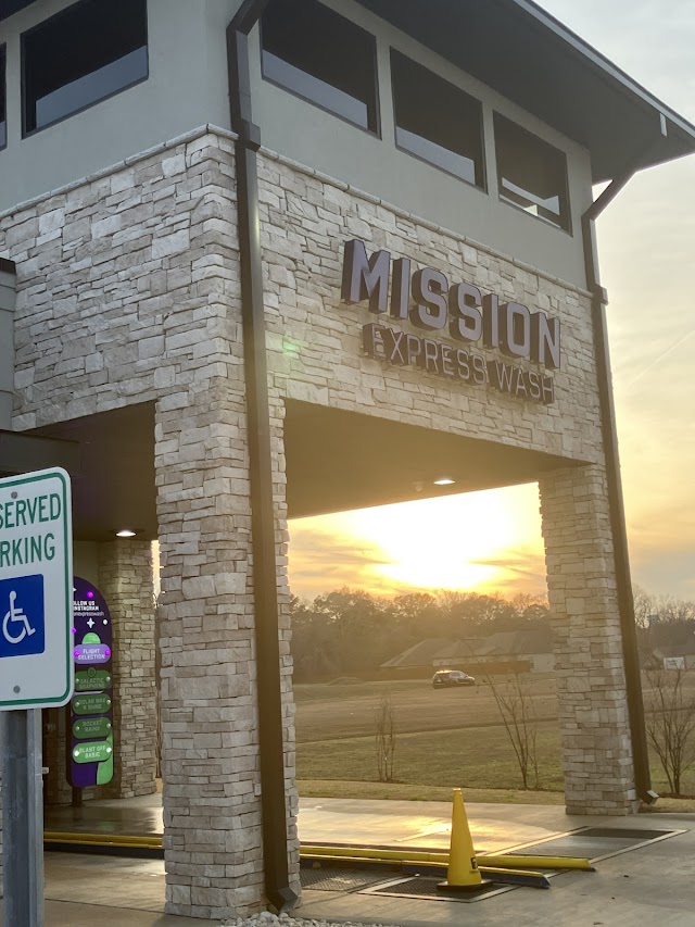 Mission Express Wash photo 4