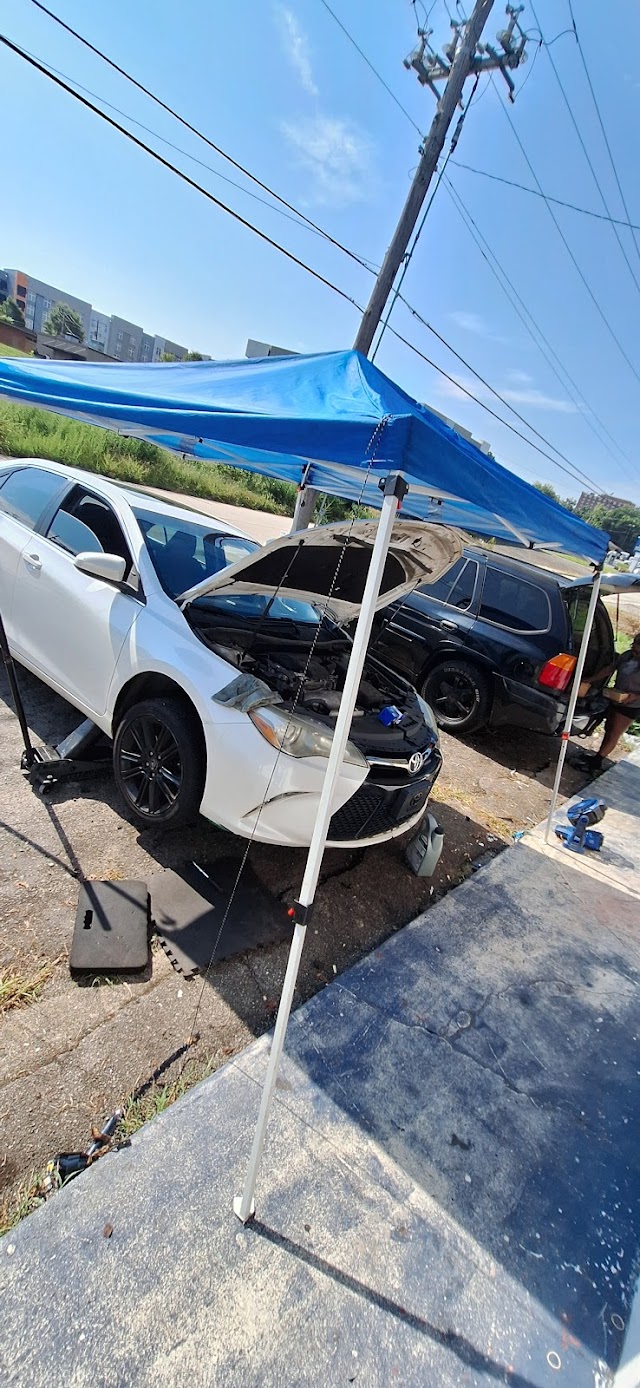 Mitchell's Automotive photo 2
