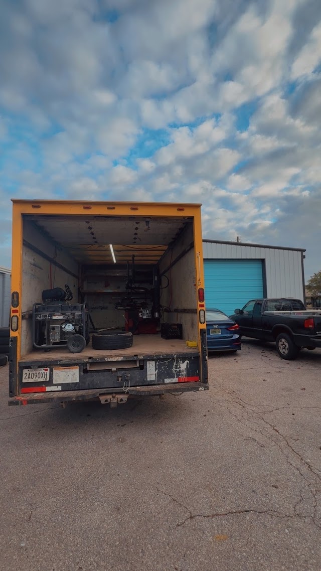 Mobile tire service 24/7 photo 2