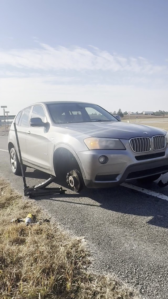 Mobile tire service photo 3