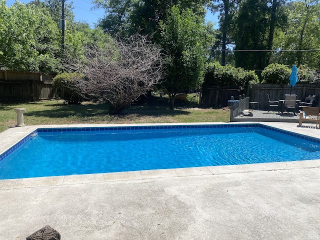 Moon River Pool Care photo 2