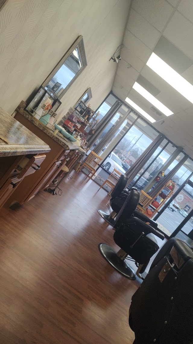 naz's boutique & spa photo 3