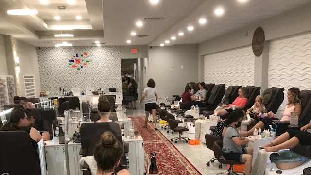 Noire the Nail Bar photo 1